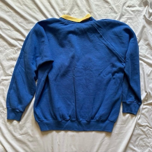 Vintage 1990s Blue Floral Pansy Crewneck Sweater with yellow Collar L - Picture 5 of 6